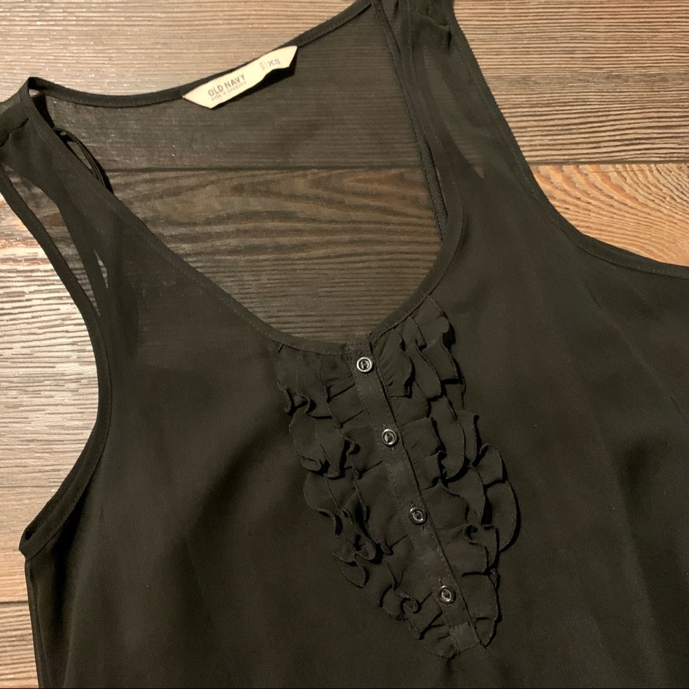 Black Sheer Ruffle Button Tank - XS - Picture 4 of 5